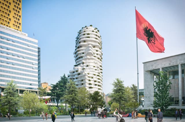 Arnavutluk Vizesiz Seyahat Rehberi 2025: Türkiye'den Arnavutluk’a Nasıl Gidilir?
