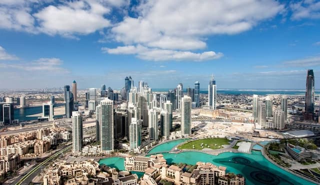 Dubai ve BAE Vizesi 2025: Türkiye’den Birleşik Arap Emirlikleri’ne Nasıl Gidilir? Seyahat Rehberi