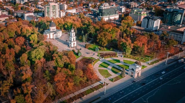 Moldova Vizesiz Seyahat 2025: Türkiye’den Moldova’ya Nasıl Gidilir? Gezi Rotaları ve Seyahat İpuçları